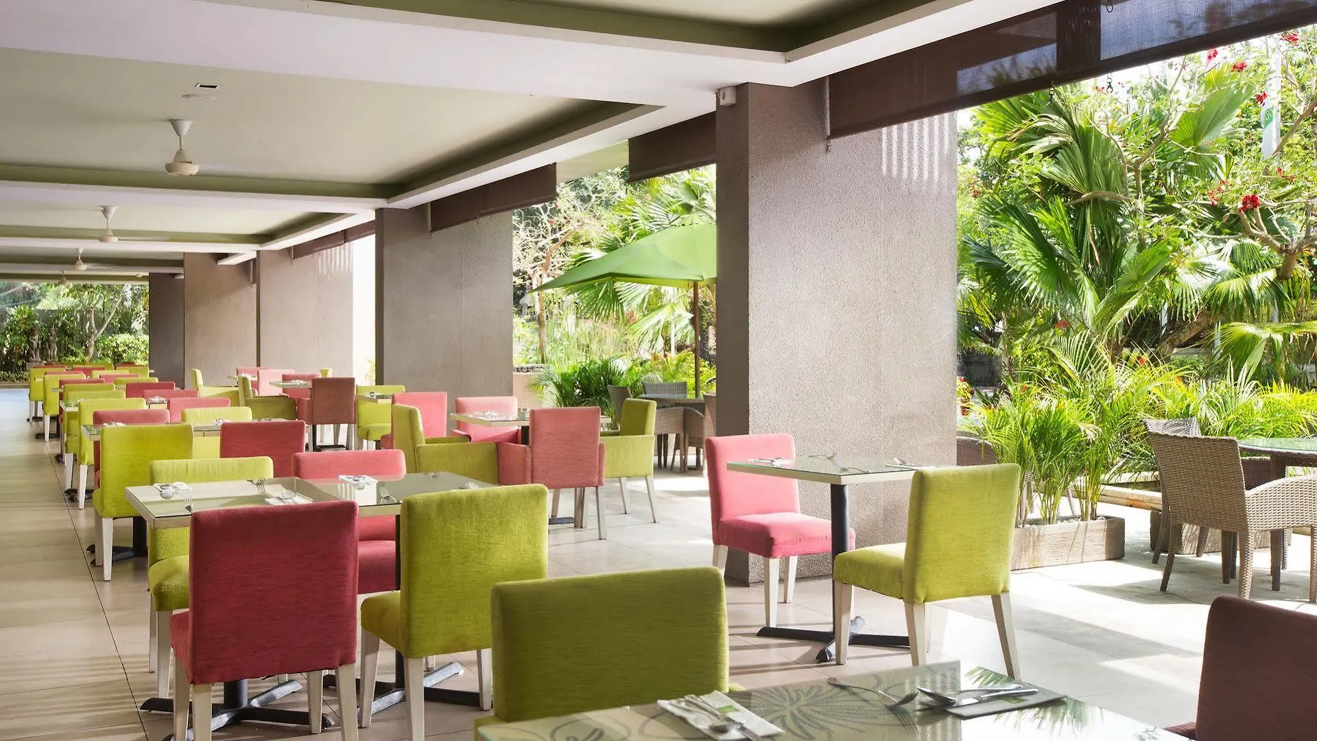 Hotel Ibis Styles Bali Benoa Nusa Dua  4*, Nusa Dua (Bali) Indonezja